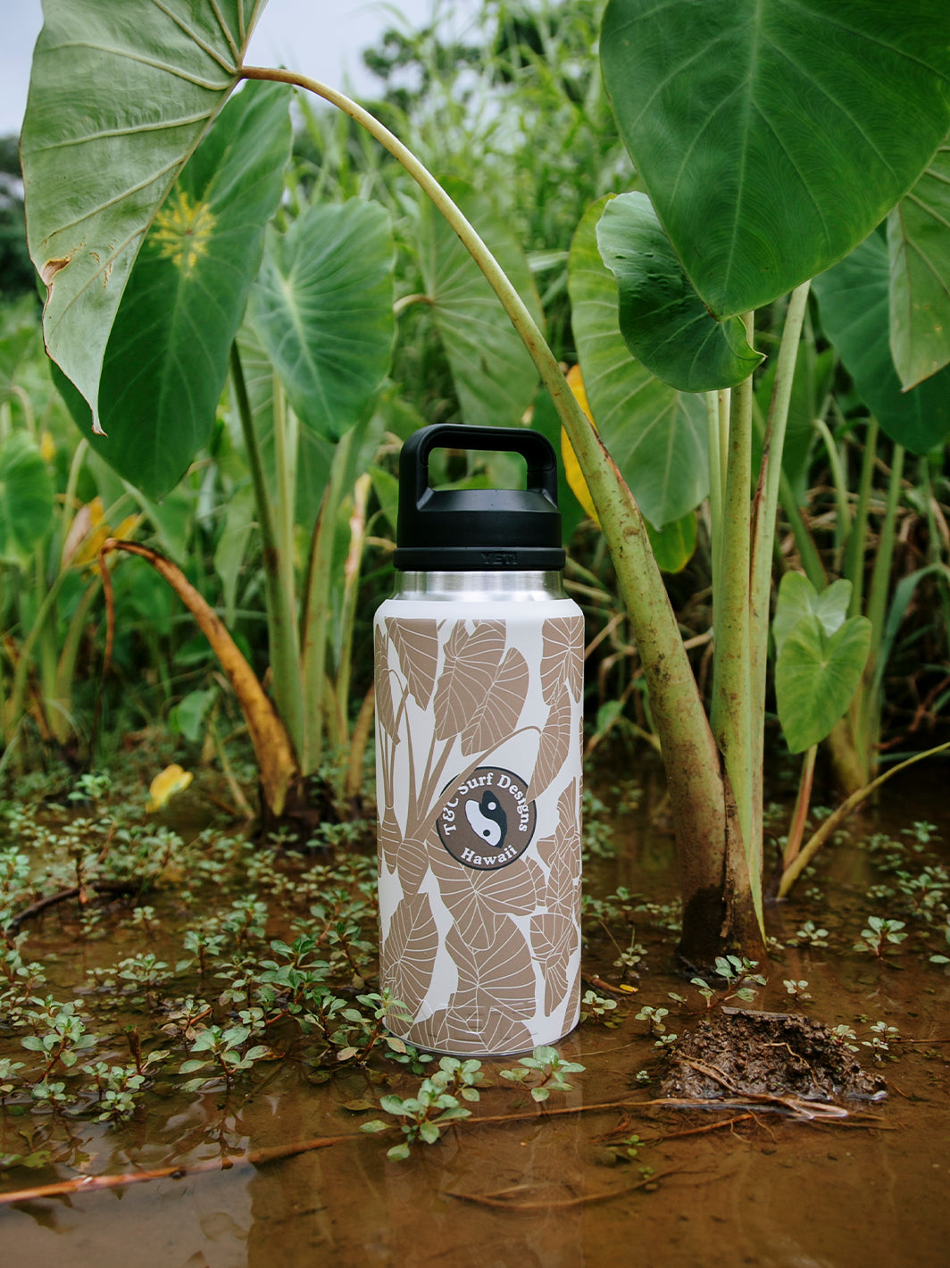 T&C Surf Designs T&C Surf 36 oz Kalo Daze Rambler Yeti Bottle with Chug Cap,