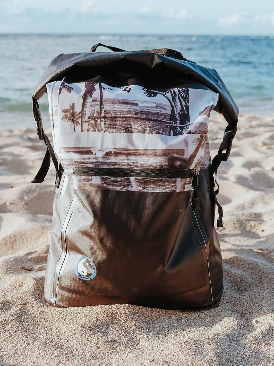 T&C Surf Designs T&C Surf Monotone 25L Dry Backpack, 