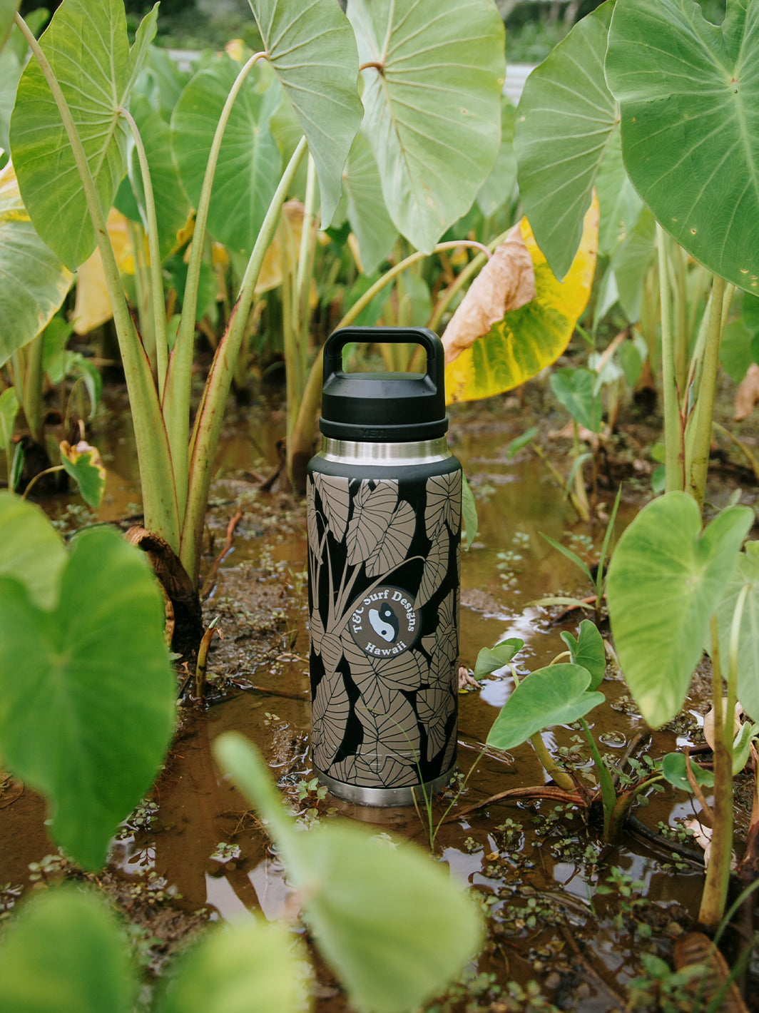 T&C Surf Designs T&C Surf 36 oz Kalo Daze Rambler Yeti Bottle with Chug Cap,