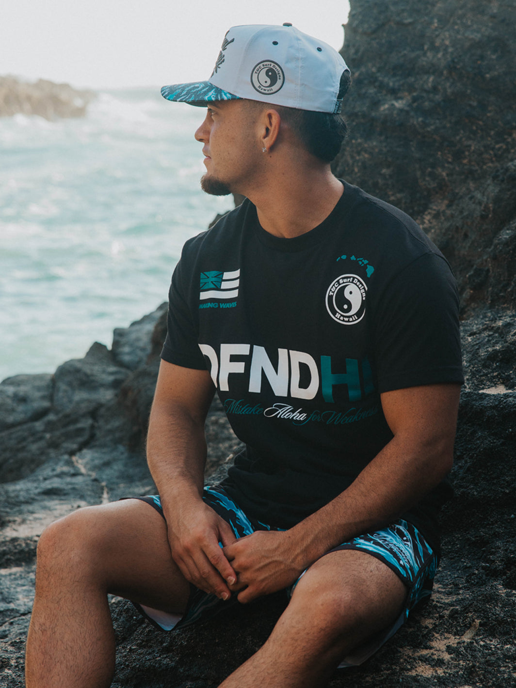 Defend Hawaii x T&C Surf Making Waves Long Sleeve