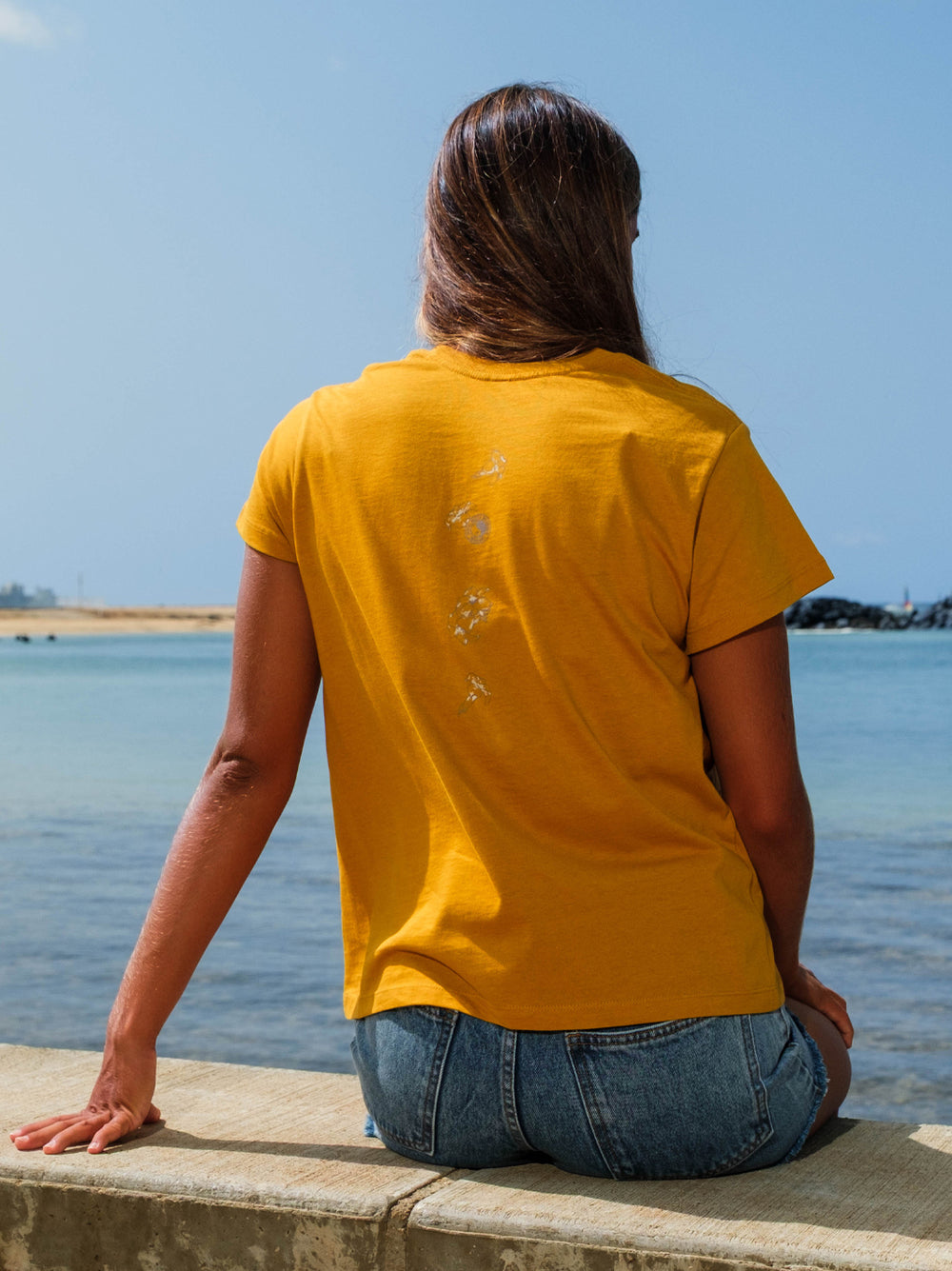T&C Surf Designs Simple Puakeni Lei Boyfriend Tee,