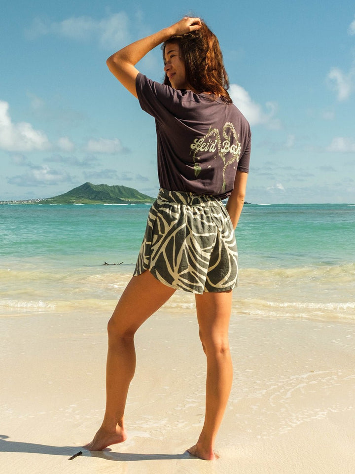 T&C Surf Designs Ti Pikake Lei Boyfriend Tee,