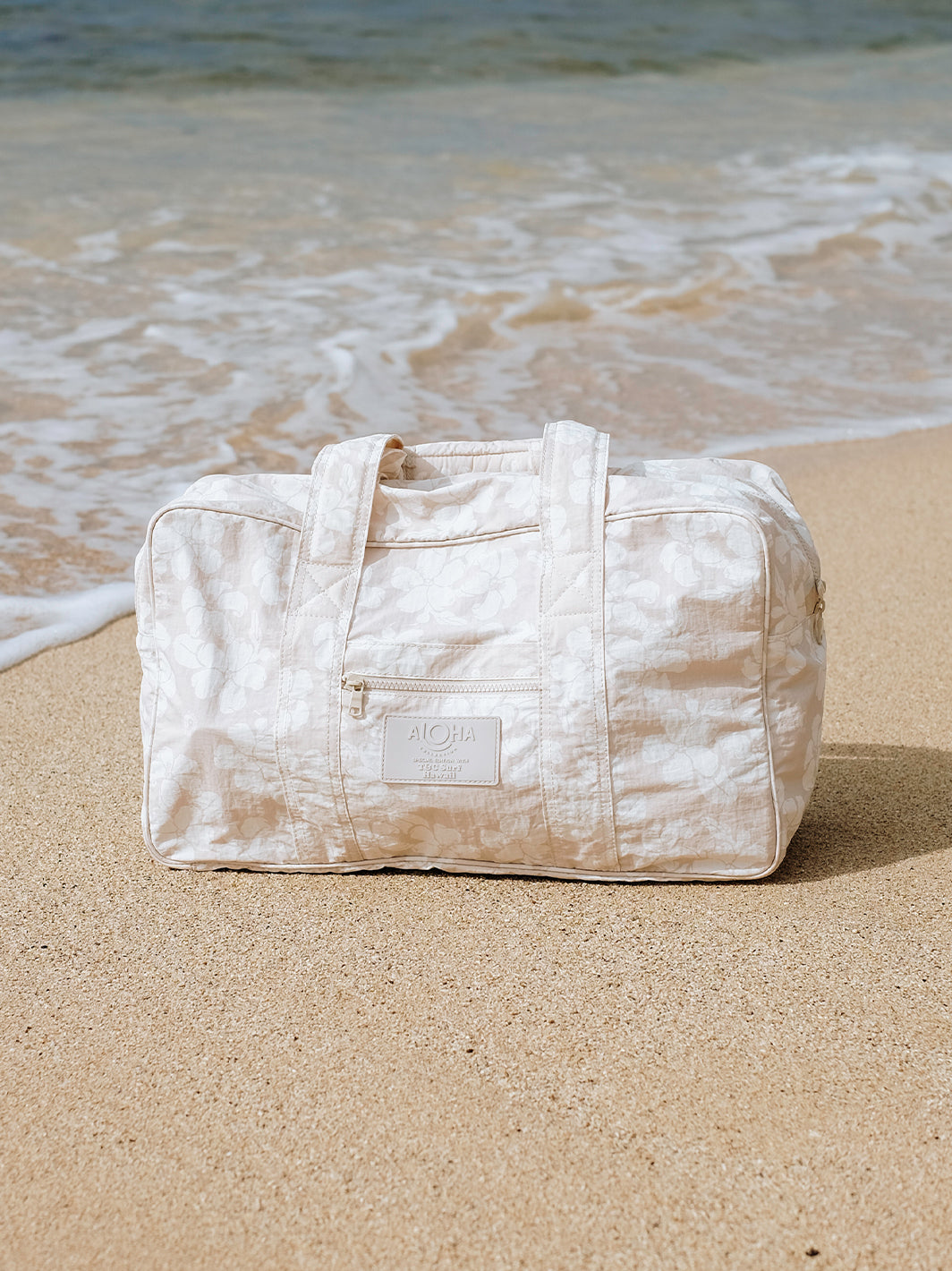 Aloha Collection Puakenikeni Distressed Weekender Bag