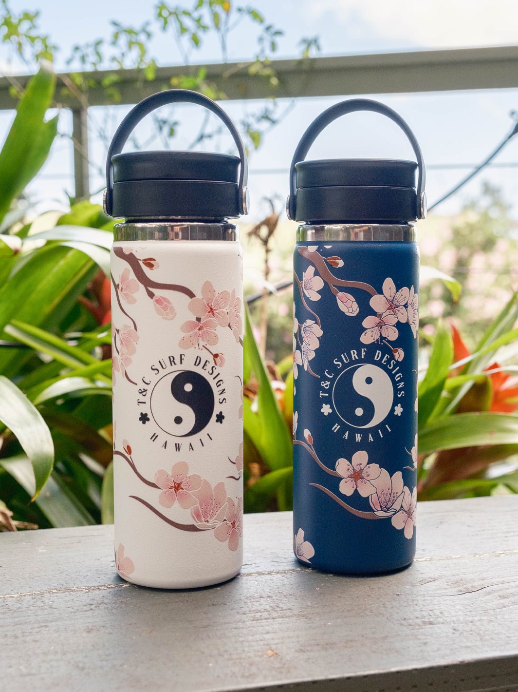 T&C Surf Designs T&C Surf 20 oz Cherry Bloom Hydro Flask, 