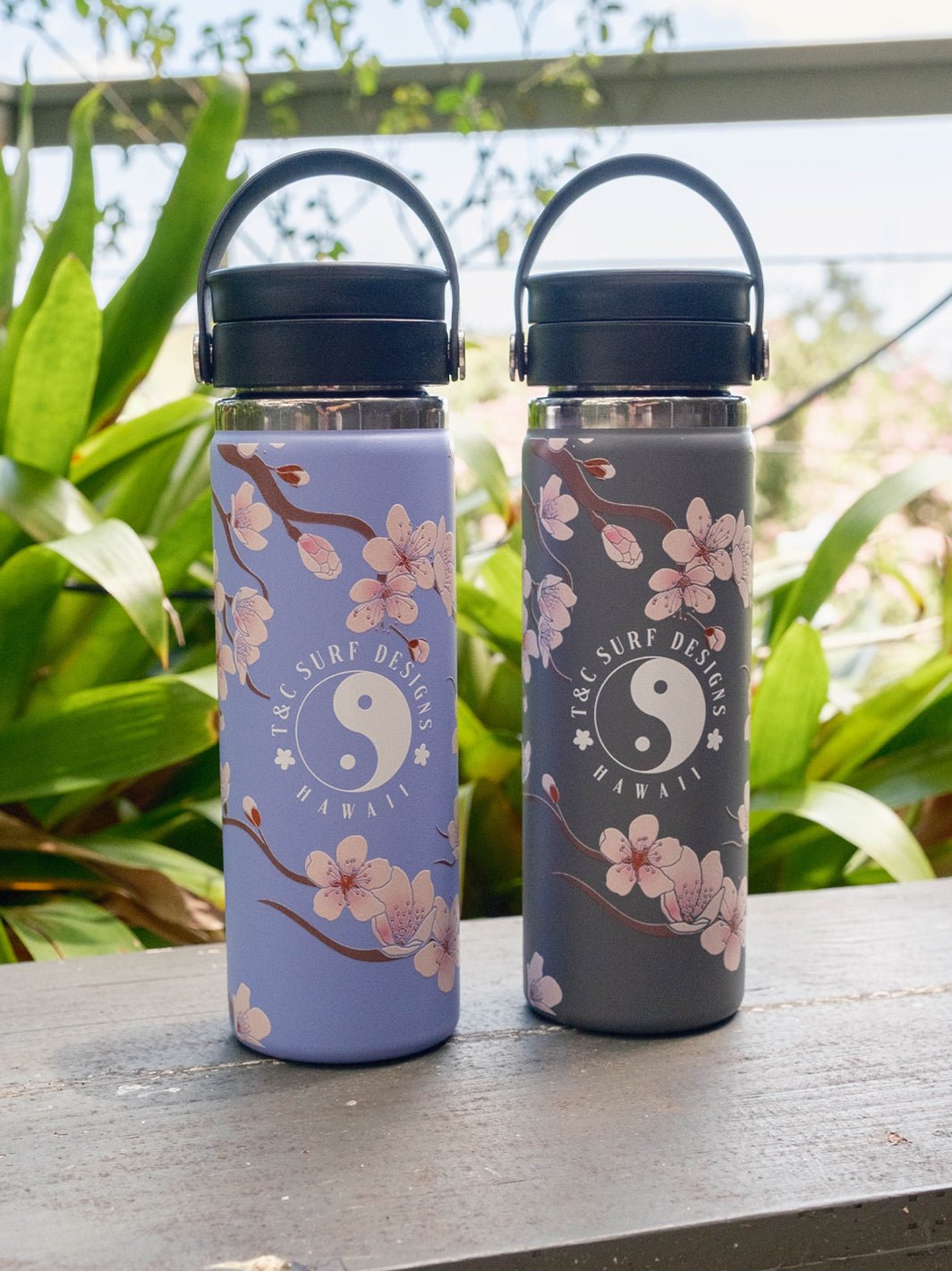 T&C Surf Designs T&C Surf 20 oz Cherry Bloom Hydro Flask, 