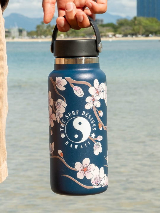 T&C Surf Designs T&C Surf 32 oz Cherry Bloom Hydro Flask, 