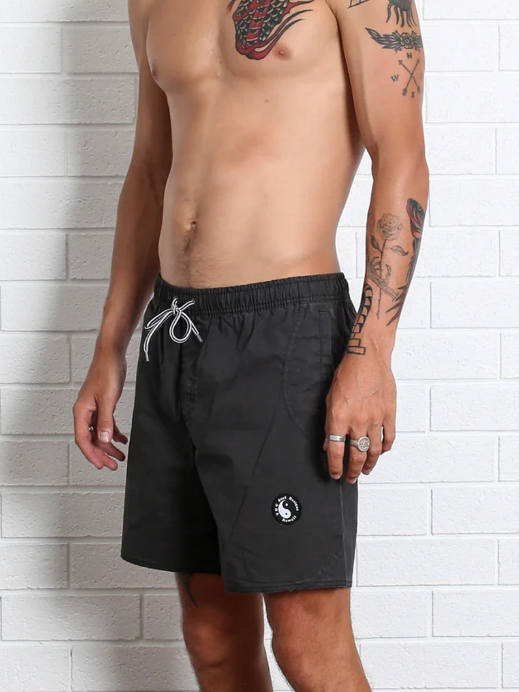 T&C Surf Designs T&C Surf Australia Yin Yang 17" Beach Short, 